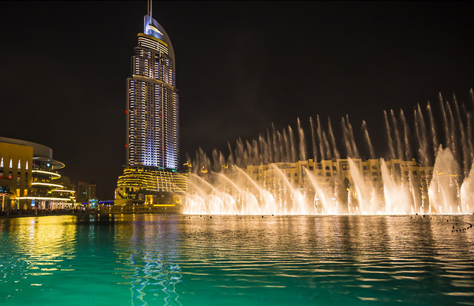 Dubai-Fountain