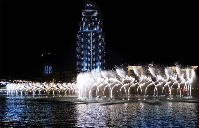 Dubai-Fountain